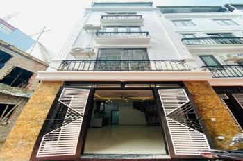 Nhà Mới 5 Tầng Đại Mỗ - Giá 5.6 Tỷ - Ô Tô Đỗ Cửa