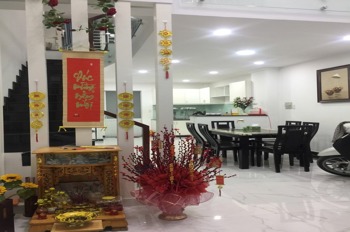Bán Nhà 4 Tầng Hẻm Xe Hơi Quận 9 - Gần Melosa Garden, Giá 5 Tỷ+