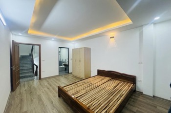 Nhà Đông Ngạc, 38m² - 5 Tầng, Giá 6 Tỷ + Full Nội Thất, Ô Tô Đỗ Cận Nhà