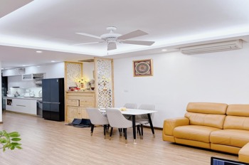 Căn hộ 3PN Vinhomes D’Capitale 83m2 - Full đồ - Giá Tốt Nhất
