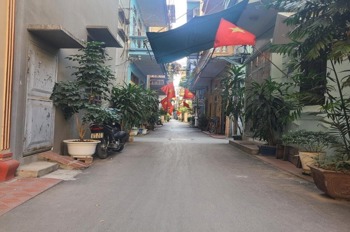 Bán đất tặng nhà Hà Đông: Ngõ thông, phân lô, ô tô đỗ cửa, giá 7.8 tỷ