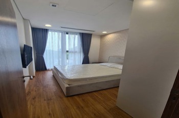 Cho thuê căn hộ 2PN Láng Hạ - 15 triệu/tháng - View đẹp, Full tiện nghi