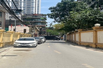Phân Lô Thang Máy View Hồ Tây - Đầu Tư Cho Thuê Cực Hot