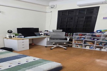 Siêu phẩm Cầu Giấy - Nhà 4 Tầng, Ô Tô Vào Nhà, Kinh Doanh Vàng - Giá Tốt