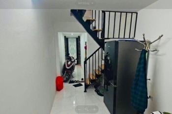 Bán nhà VIP 5 tầng, 19m2 Quận Hai Bà Trưng - Vị trí đẹp, full nội thất