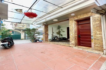 Nhà Ngô Quyền, Hà Đông: 67m² - 4 Tầng - Ô Tô Đỗ Cổng - Tặng Nội Thất