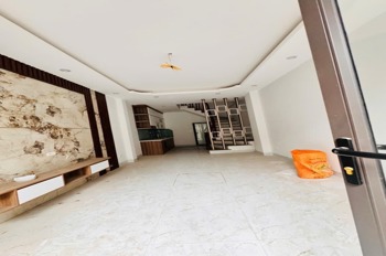 Bán nhà riêng Bắc Từ Liêm, 5 tầng, 30m², 4.5 tỷ - Liên hệ 0986807836