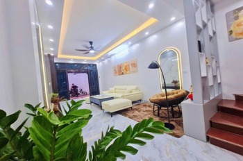 Bán nhà Phú Đô, Cầu Giấy - 48m2, Mặt Tiền Rộng, Giá 12.8 tỷ