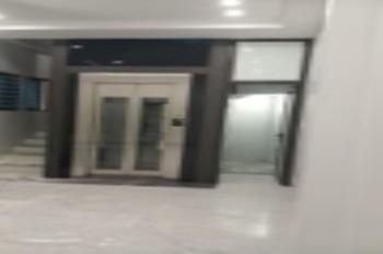 Cổ Nhuế: Mua nhà mặt tiền thang máy 34m2, 7.4 tỷ - Vị trí đắc địa
