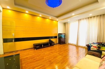 Bán Nhà Tập Thể Thành Công, Ba Đình - 60m², Ô Tô Đỗ Cửa, Sổ Đỏ Chính Chủ