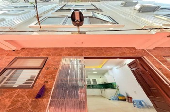 Nhà 6 tỷ - 209 Đội Cấn: Ngõ Rộng, Thoáng, Mặt Tiền Đẹp