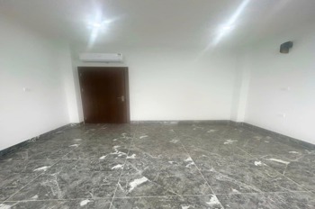 Bán Nhà Mặt Ngõ Đẹp - 91 Nguyễn Chí Thanh - 55m2 - Giá 15 tỷ - Sổ Vuông
