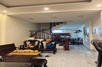 Bán nhà phố Trung Kính: 60m2, 4 tầng, vị trí đẹp, giá 13 tỷ