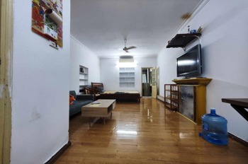 Cho Thuê Căn Hộ Tập Thể Phố Ngọc Hà, Ba Đình - 60m2, Full Nội Thất, Ô Tô Đỗ Cầu