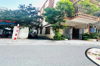 Bán Đất Lạc Long Quân, Tây Hồ - Lô Góc 432m2, Mặt Tiền 17m - 185 Tỷ