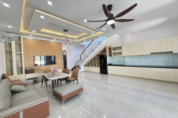 Bán Nhà Cầu Giấy 110m²x4T, Ô Tô Vào Nhà, Ngõ Thông Thoáng - Đầu Tư Sinh Lời