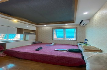 Bán Căn Hộ Nam Trung Yên 70m² - 2PN Full Nội Thất - Giá Chỉ 4.75 Tỷ