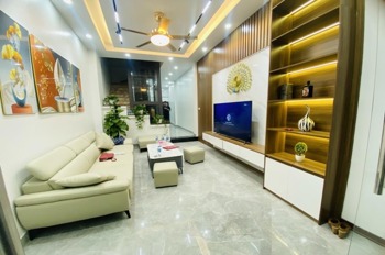Nhà 6 Tầng, Full Nội Thất, Lô Góc Hoàng Mai - Hơn 8 Tỷ
