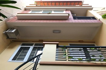 Bán nhà Giáp Bát, Hoàng Mai 90m² x 5 tầng, Giá 14.2 tỷ - Vị trí đẹp, ô tô vào tận nhà