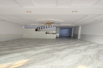 Nhà đẹp, hẻm xe hơi, xe ngủ trong nhà, giá tốt - Mua ngay!
