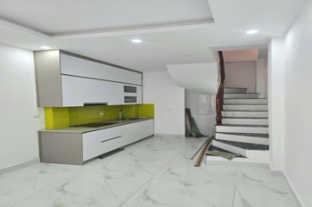 Nhà Đẹp Hoàng Cầu: Lô Góc 6 Tầng, Full Nội Thất, Gần Hồ - Giá 7.x Tỷ