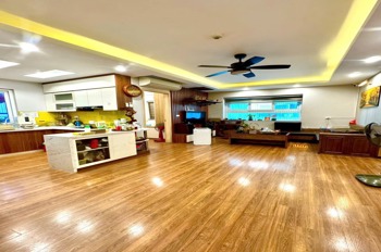 Căn Góc 3PN, 81m2, View Hồ - Giá Tốt Nhất Toà HH02C