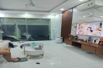 Bán nhà dân xây phố Quận Đống Đa - 26m2 - MT 3.3m - Giá 8 tỷ
