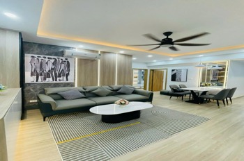 Bán Gấp Căn Hộ 3PN No8 Bán Đảo Linh Đàm - 76m2 - Full Nội Thất