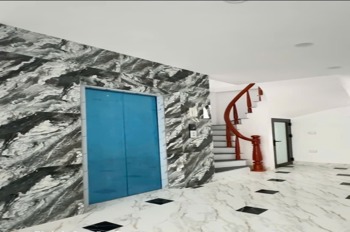 Bán nhà Dương Văn Bé, 30m² ô tô tránh, 5 tầng thang máy - Giá 8.x tỷ