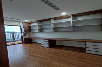 Bán Căn Hộ 120m2 Mặt Đường Trung Kính, Cầu Giấy - Giá 8.9 Tỷ