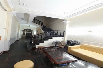 Nhà Phố Vương Thừa Vũ - 86m2, 4 Tầng, 17.5 tỷ - Vị Trí Đắc Địa, Ô Tô Đỗ Cửa