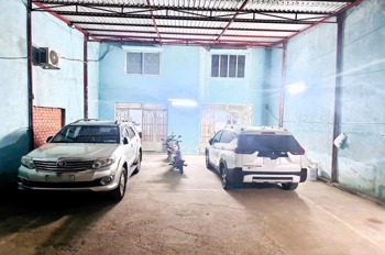 Cho Thuê Nhà Xưởng, Văn Phòng Thủ Đức - 176m², 4PN, Xe Hơi