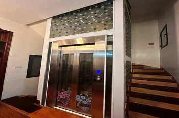 Nhà đẹp Quan Nhân, Thanh Xuân: Thang máy, Kinh doanh, Ô tô, 62m2, Giá 16 tỷ