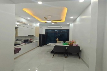 Nhà Nguyên Hồng 5 Tầng, 45m2, 2 Mặt Thoáng, Full Nội Thất