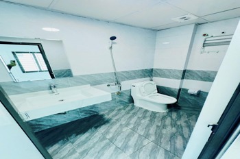 Bán nhà Hoàng Mai, Kim Giang - 40m2, 7 tầng, thang máy, ô tô vào nhà