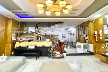 Bán nhà đẹp 4 tầng, Lê Văn Sỹ, Phú Nhuận - 10.5 tỷ - Xe hơi tận nhà