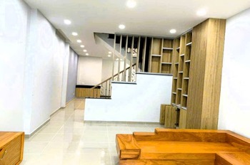 Bán Nhà Thủ Đức 84m² 3PN, Sổ Hồng Hoàn Công - 8.8 Tỷ