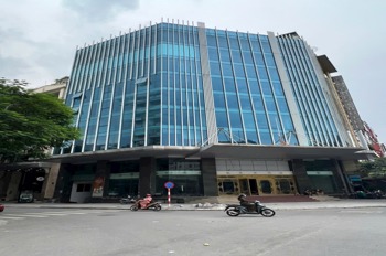 Cho thuê Building Mặt Phố Trần Thái Tông - Vị Trí Đắc Địa, 350m2, 11 Tầng, Lô Góc