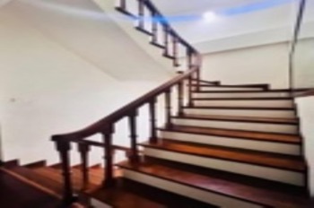 Bán nhà phân lô Nghĩa Đô, Cầu Giấy - 61m2, 5 tầng, MT 4.4m, kinh doanh, gara ô tô