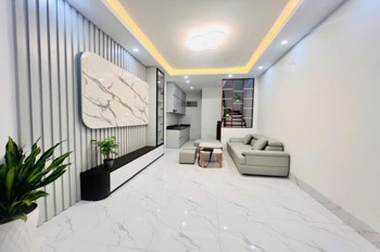 Bán nhà đẹp, tặng full nội thất - Vị trí đắc địa, Nguyễn Khánh Toàn