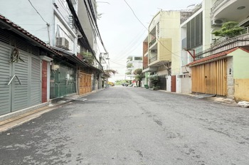 Nhà phố 4 Tầng, Ô Tô Đỗ Cửa, Gần 80m2, C12, Tân Bình - Chỉ 11 Tỷ