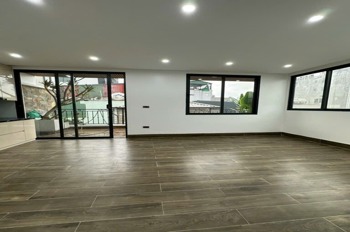 Bán nhà Ba Đình - Văn Cao 54m2, Mặt Tiền 6m, Gần Phố, Ô Tô Đỗ Gần