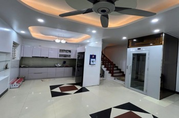 Bán Nhà Đống Đa - 46m2, 6 Tầng, Thang Máy, Sổ Đỏ - Giá 11 Tỷ