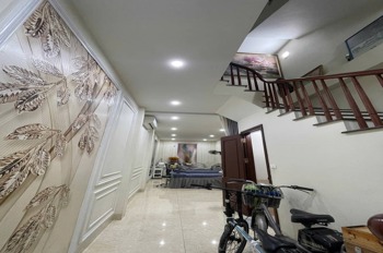 Bán nhà Chùa Bộc - 56m2, 6 Tầng, Ô Tô Đỗ Cửa, Giá 26.5 Tỷ