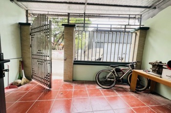 Bán nhà phố Thạch Bàn, Long Biên - 69m2, 3 Tầng, Mặt Ngõ, Giá 12.5 tỷ