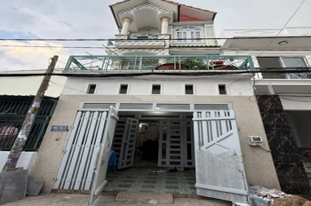 Bán nhà 2 lầu Quận 12 - Vị trí đẹp, tiện ích đầy đủ - 5 tỷ 450 triệu