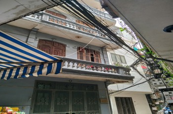 Bán nhà Nguyễn Trãi 57m2 x 4 Tầng, Lô Góc, Thông Thoáng, Giá 6 Tỷ