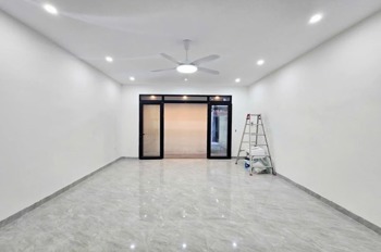 Bán nhà Ba Đình 39m2 x 5 tầng, Mặt tiền 4.6m, Thang máy, Sổ đỏ - Giá Tốt