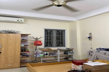 Bán nhà phố Thái Hà, Đống Đa - 50m2, 5 tầng, Ô tô vào nhà - 14.3 tỷ