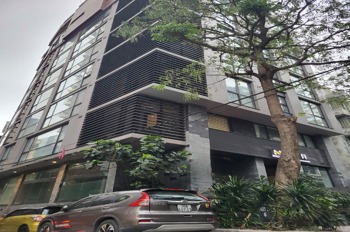 Bán Tòa Nhà Góc Lô Đẹp Nhất Lê Văn Lương - 200m2, Mặt Tiền 12m, Nội Thất Cao Cấp